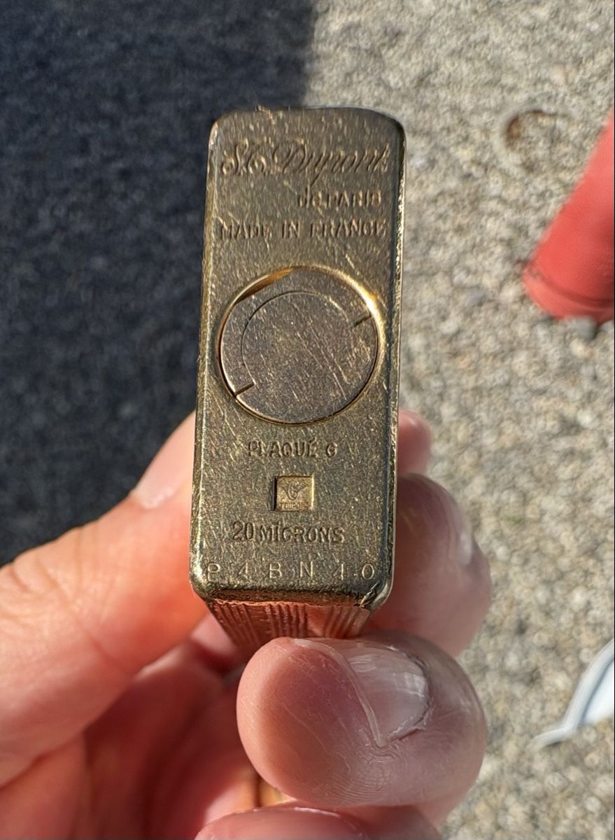 Dupont Accendini: Briquet Dupont – Usato da Estavayer-le-lac venduto da Time2000 2