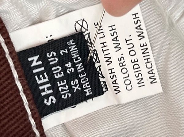 Shein Jeans: Shein Braune Jeans gr XS – Neu (gemäss Beschreibung) aus Adligenswil von Phoenix2017 1