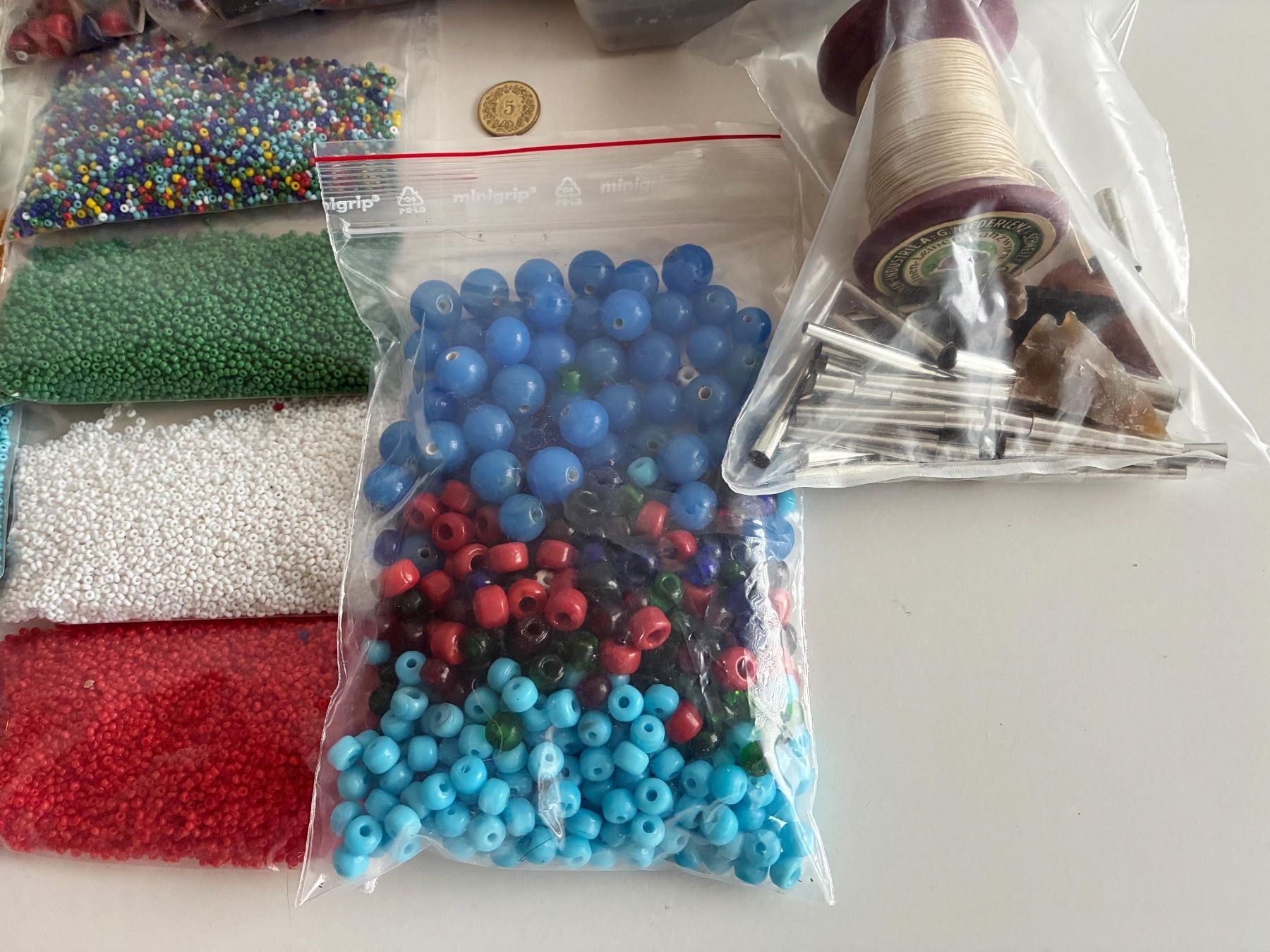 Perlen (unechte): Diverse Glasperlen – Gebraucht aus Bäretswil von robsonantik 3