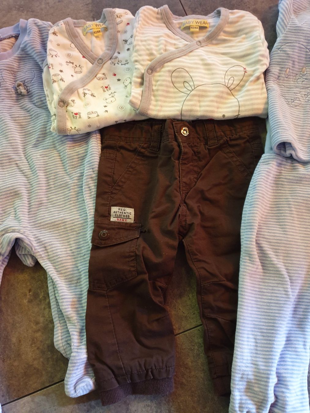 Lotti & Set di vestiti: Kleiderpaket 62/68 – Nuovo (secondo la descrizione) da Reutigen venduto da Easy0807 2