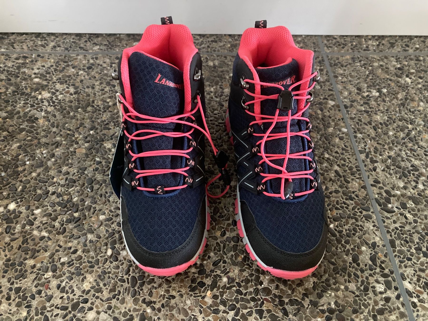 Landrover Scarpe per ragazze: Neue Wanderschuhe Landrover Gr. 35 – Nuovo e nell'imballaggio originale da Aetingen venduto da Nadinsky 2