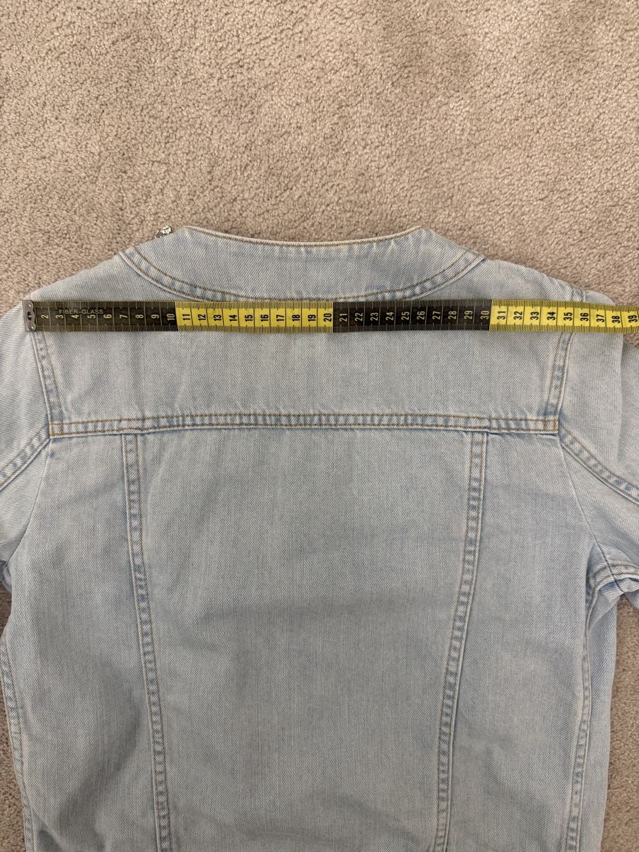 Lotti di vestiti: Blumarine denim set: jeans and jacket – Usato da Paradiso venduto da apf_mh9c 8