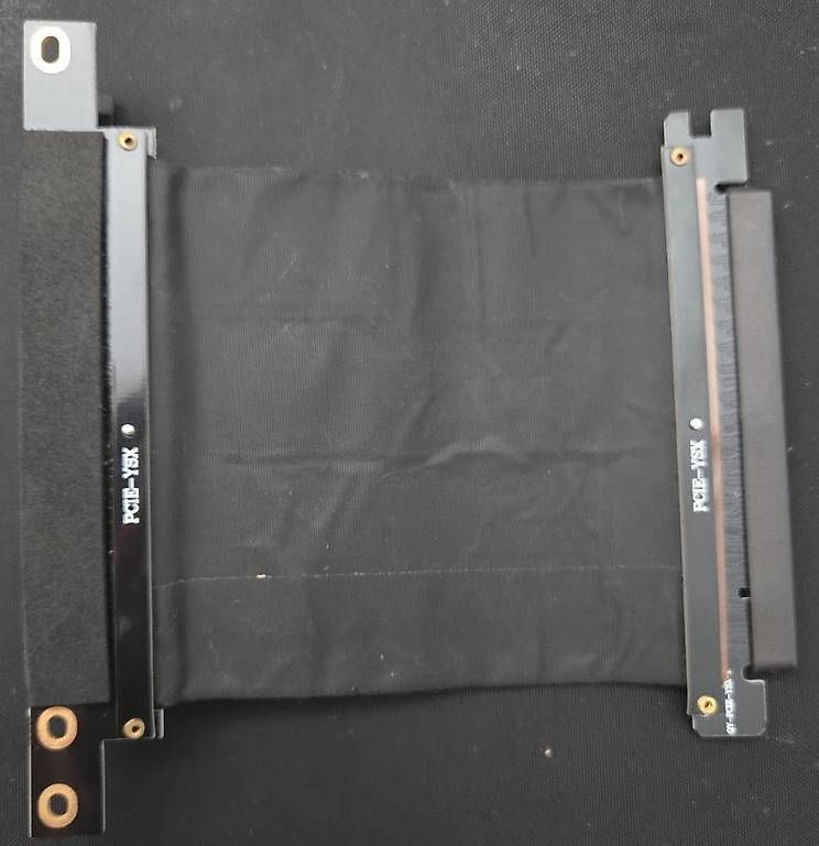 Kabel: PCI-Express Riser Kabel 10cm – Gebraucht aus Egolzwil von Chaeferli 1