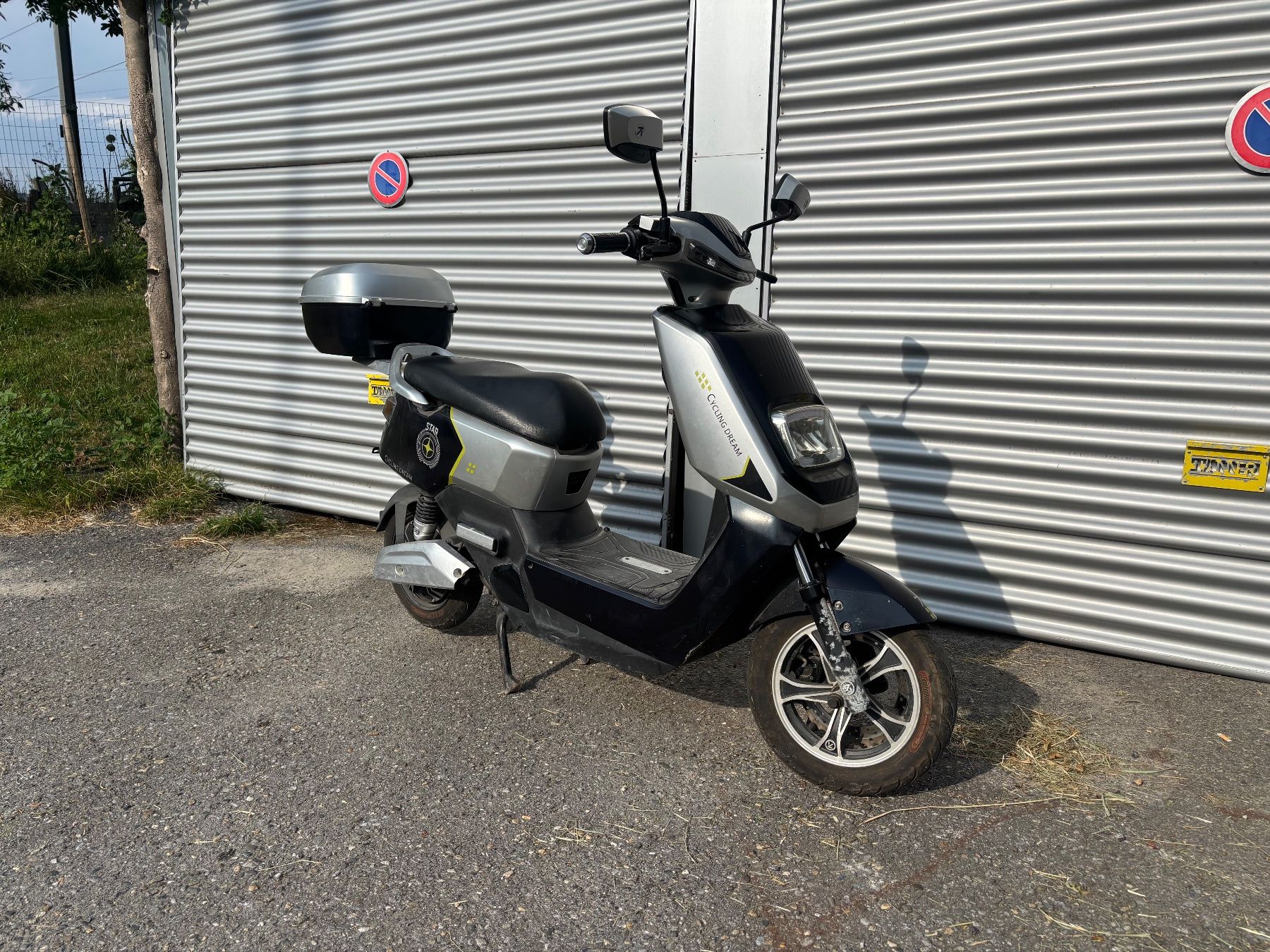 Voiturettes électriques: E Roller – D'occasion à Schüpfheim par bucherms 1