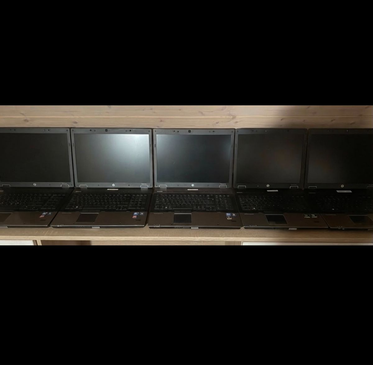 Hewlett Packard Portables: 5 Stk. HP EliteBook 8740w Mobile Workstations – D'occasion à Frick par AutoART-Wallbach
