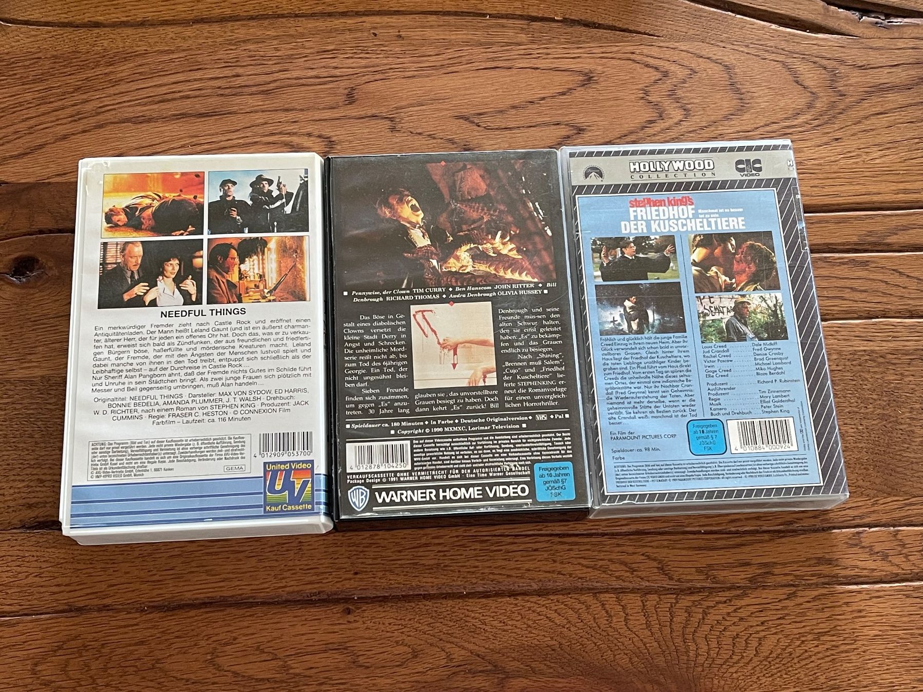 Tutti i VHS: Stephen King Filme VHS 3er Set Needful Things ES Friedhof... – Usato da Zuerich venduto da Dorsi 1