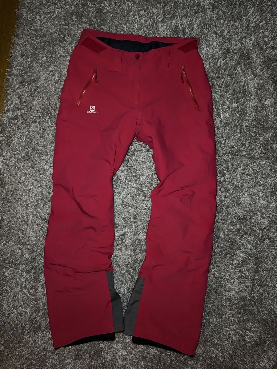 Salomon Hosen: Salomon Ski Pants Red Size S – Gebraucht aus Brislach von edu_t6pq