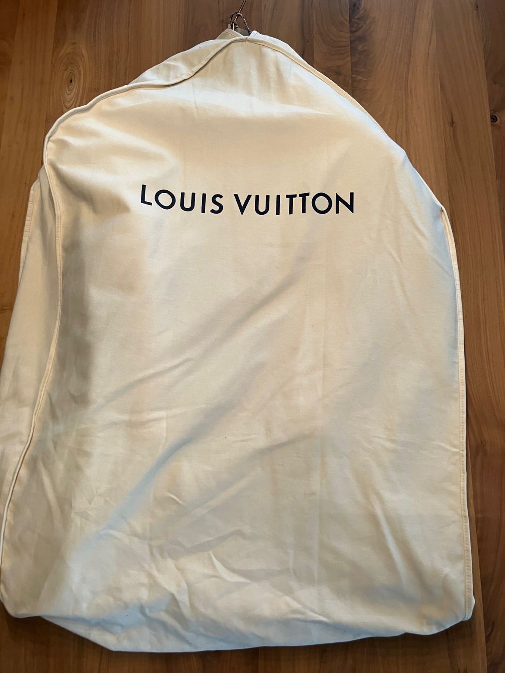 Louis Vuitton Jacken: Louis Vuitton Monogram AS Rainbow Playground Varsity – Neu und originalverpackt aus Zäziwil von Bewy1 4