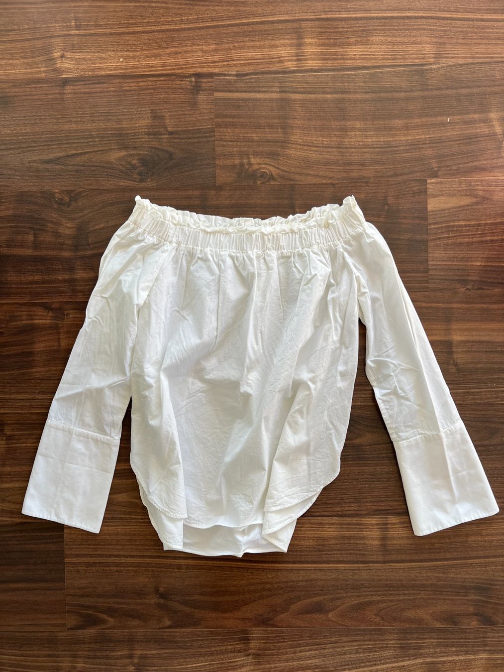 H&M Blusen: Weisse Off-Shoulder-Bluse von H&M, Size 36 – Gebraucht aus Muri b. Bern von michellew23 1