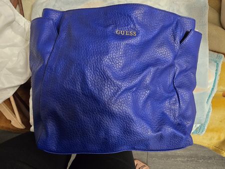 GUESS Tasche, klnigsblau, NEU