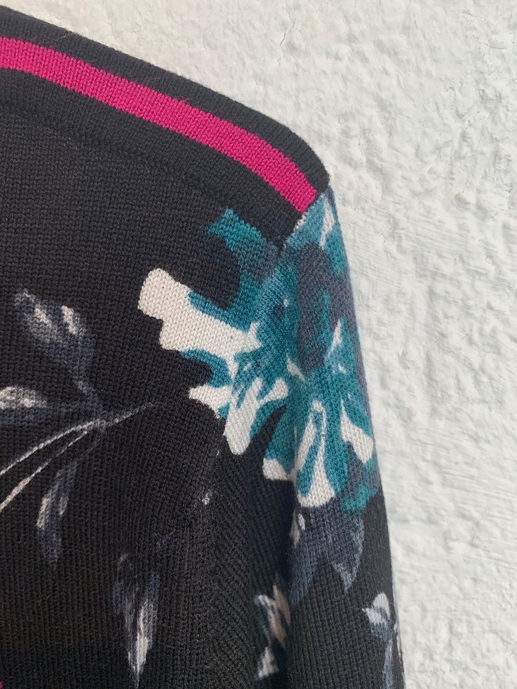 Betty Barclay Maglioni & Felpe: Betty Barclay Pullover Blumen schwarz pink Gr. 36 / S – Usato da Fislisbach venduto da KolibriSecondhand 3