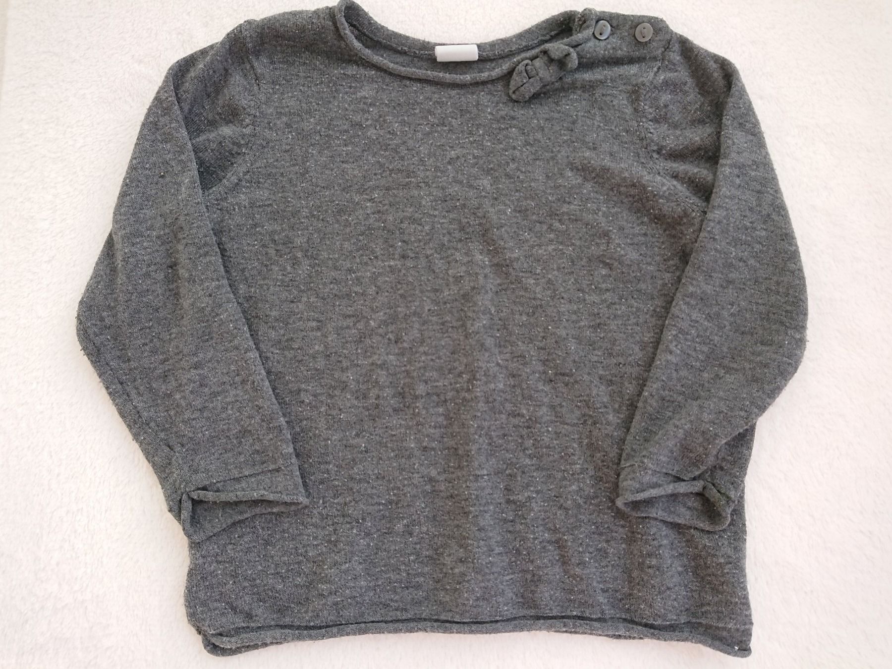 H&M Maglioni & Felpe: Baby Girl Pullover H&M Gr. 80 Grau – Usato da Hallau venduto da CHACLA
