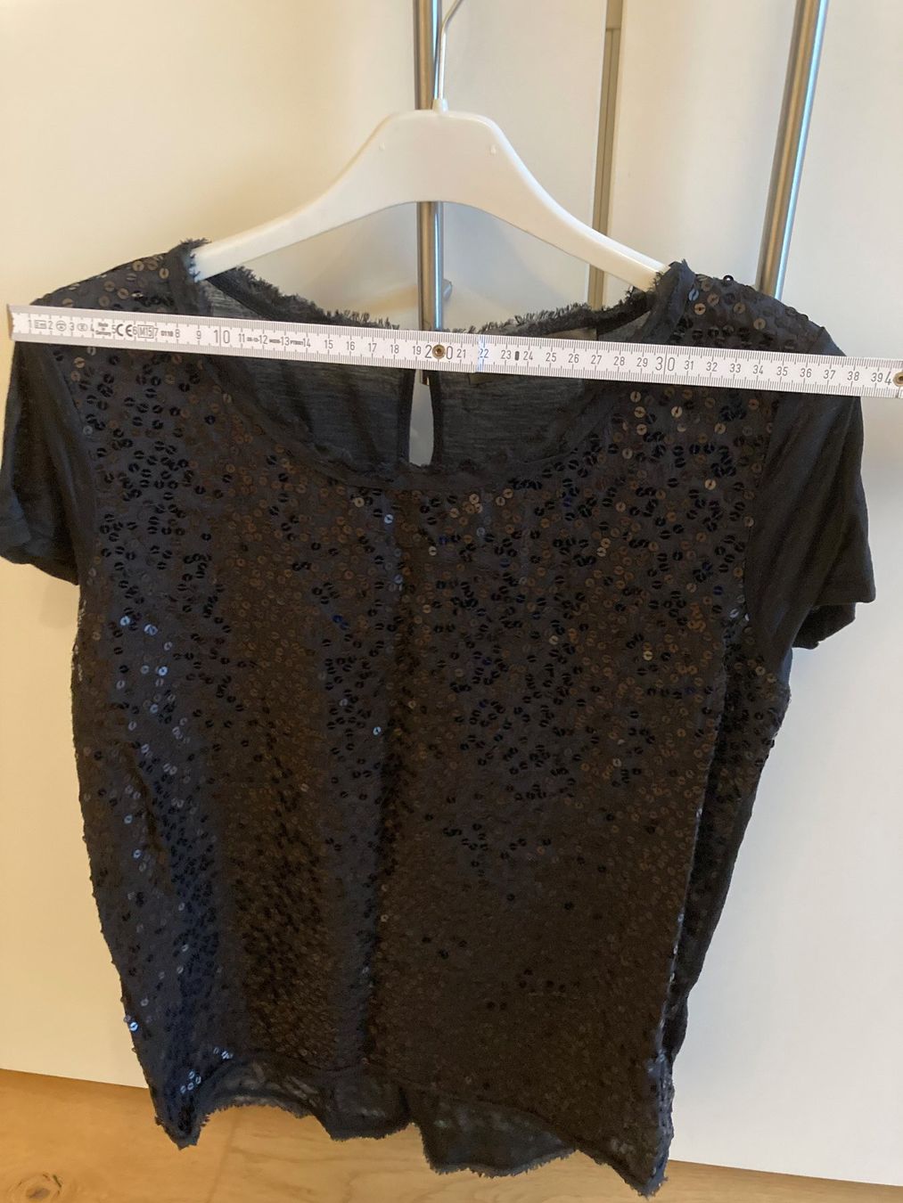 Hallhuber Tops: Glitzer-Top Schwarz Hallhuber; Gr. S – Gebraucht aus Zürich von LisM. 5