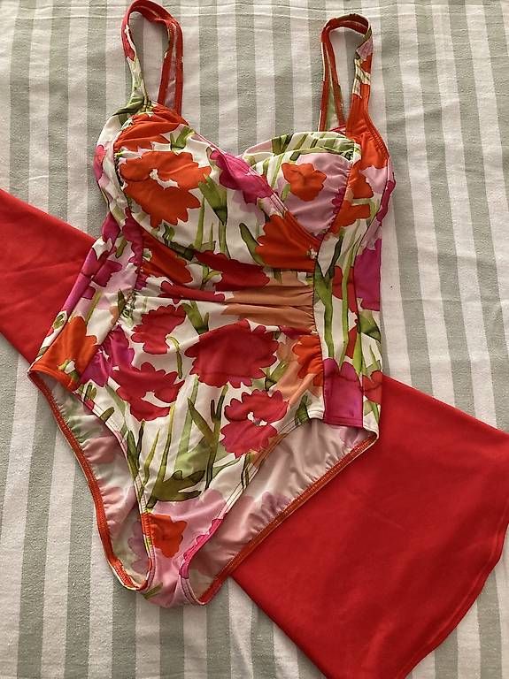 Costumi da bagno & Bikini: Maillot de bain, taille 38, bonnet B – Usato da Bex venduto da IdaComina 3