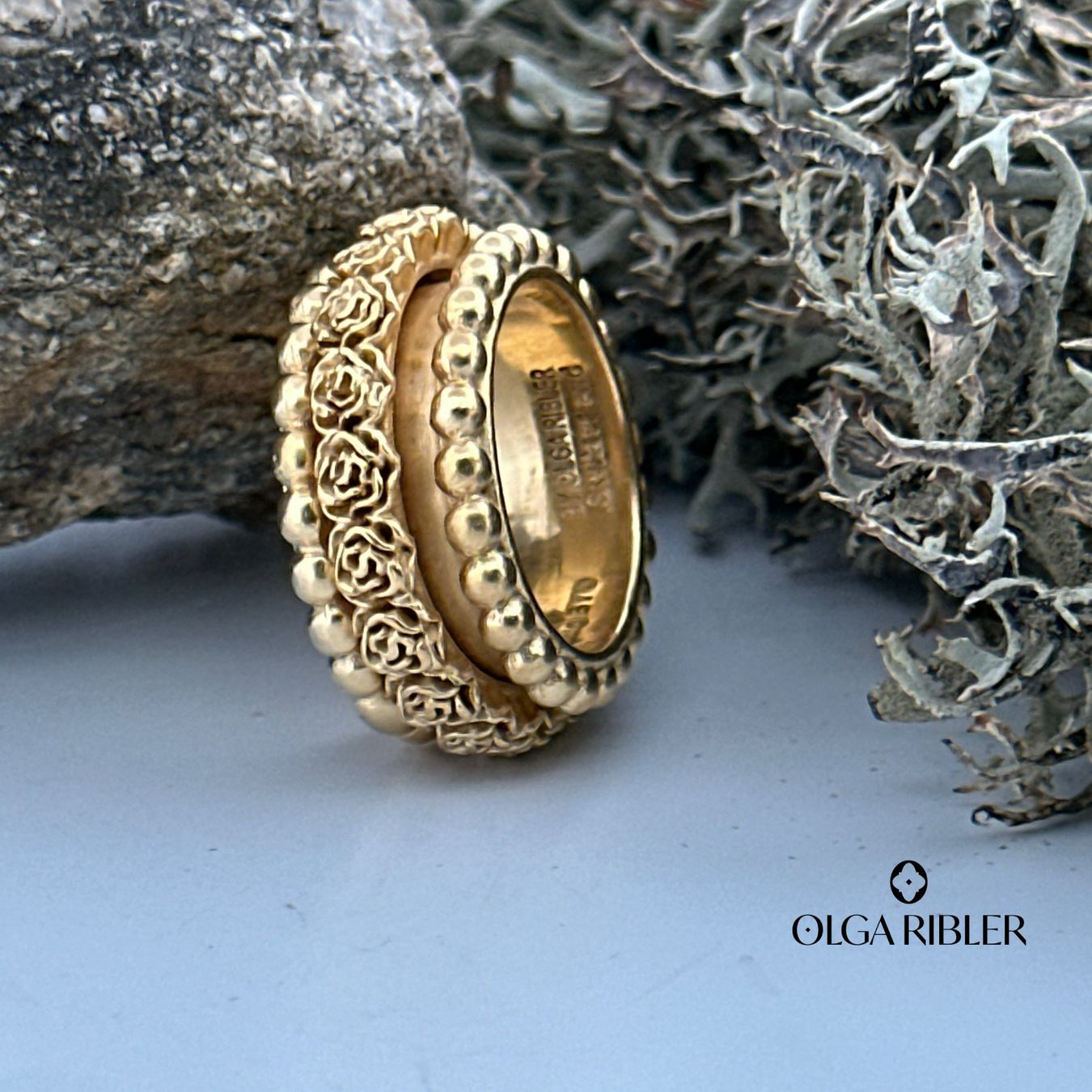 Olga Ribler Anelli: Statement 11 mm breiter Moving Ring mit Rosenmotiv Gr56 – Nuovo (secondo la descrizione) da Luzern venduto da Schmuckoutlet 5