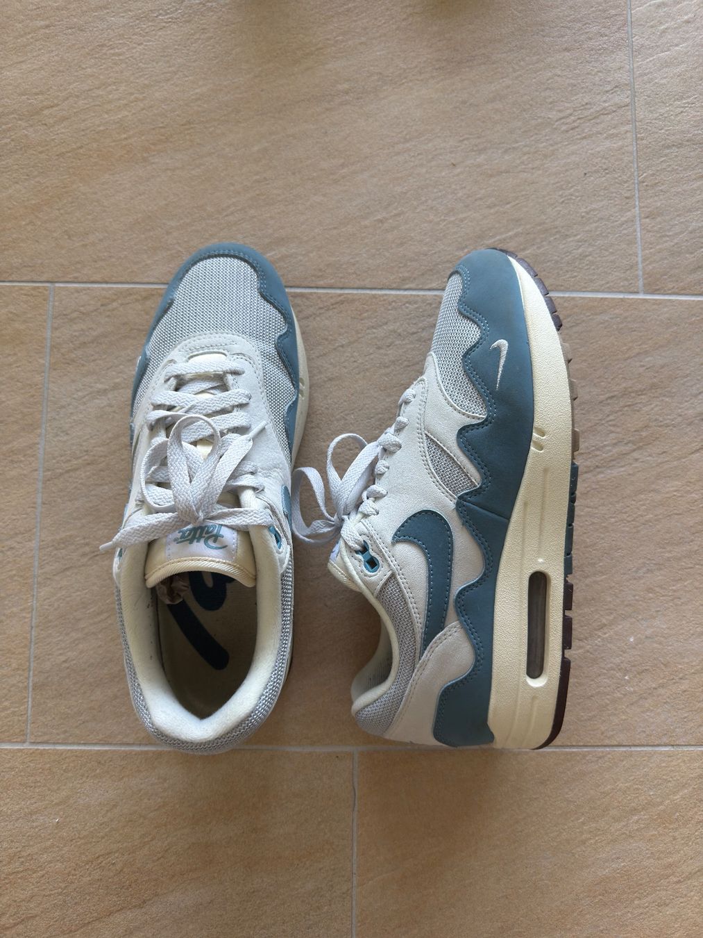 Nike Scarpe da uomo: Air Max 1 Patta Waves Aqua 9.5 US – Usato da Châtel-St-Denis venduto da Lou_Hock