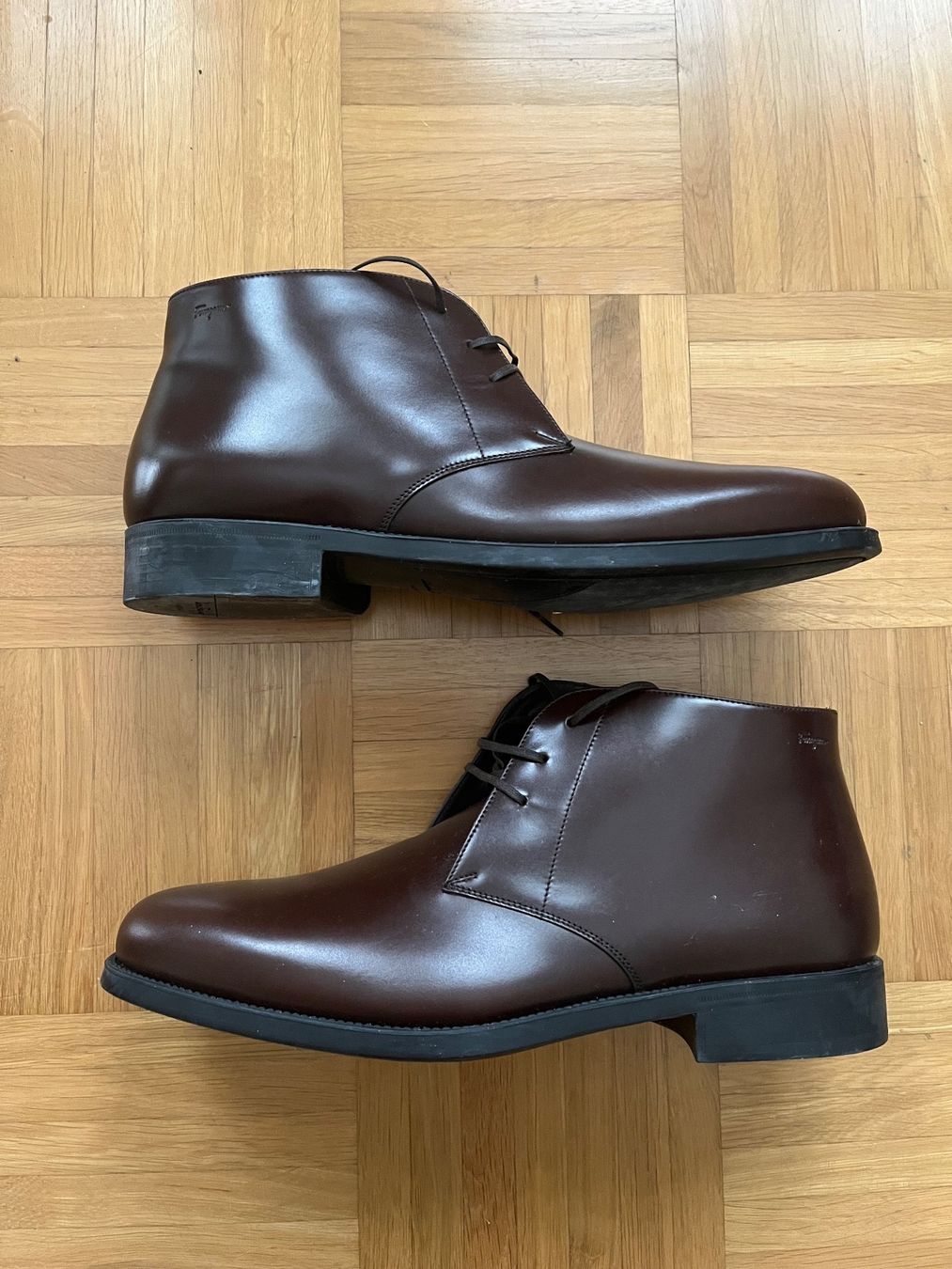 Salvatore Ferragamo Scarpe da uomo: Ferragamo Schuhe gr 9.5 (43.5) – Nuovo (secondo la descrizione) da Zürich venduto da adgar 1