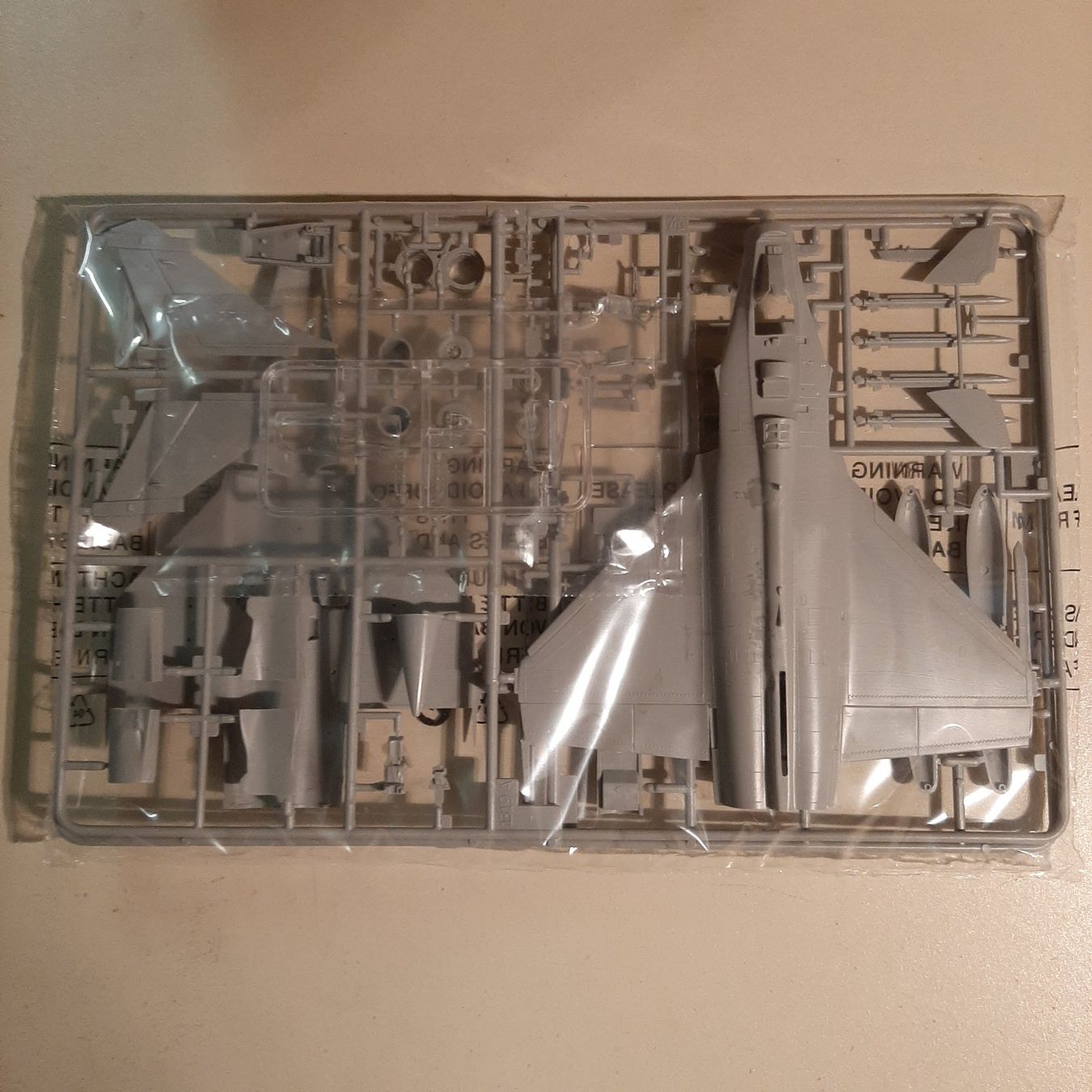 Revell Kit di modellismo & Modellini statici: 644 ... Dassault Rafale M ... Revell 04892 – Nuovo (secondo la descrizione) da Bonstetten venduto da Benibanny59 5