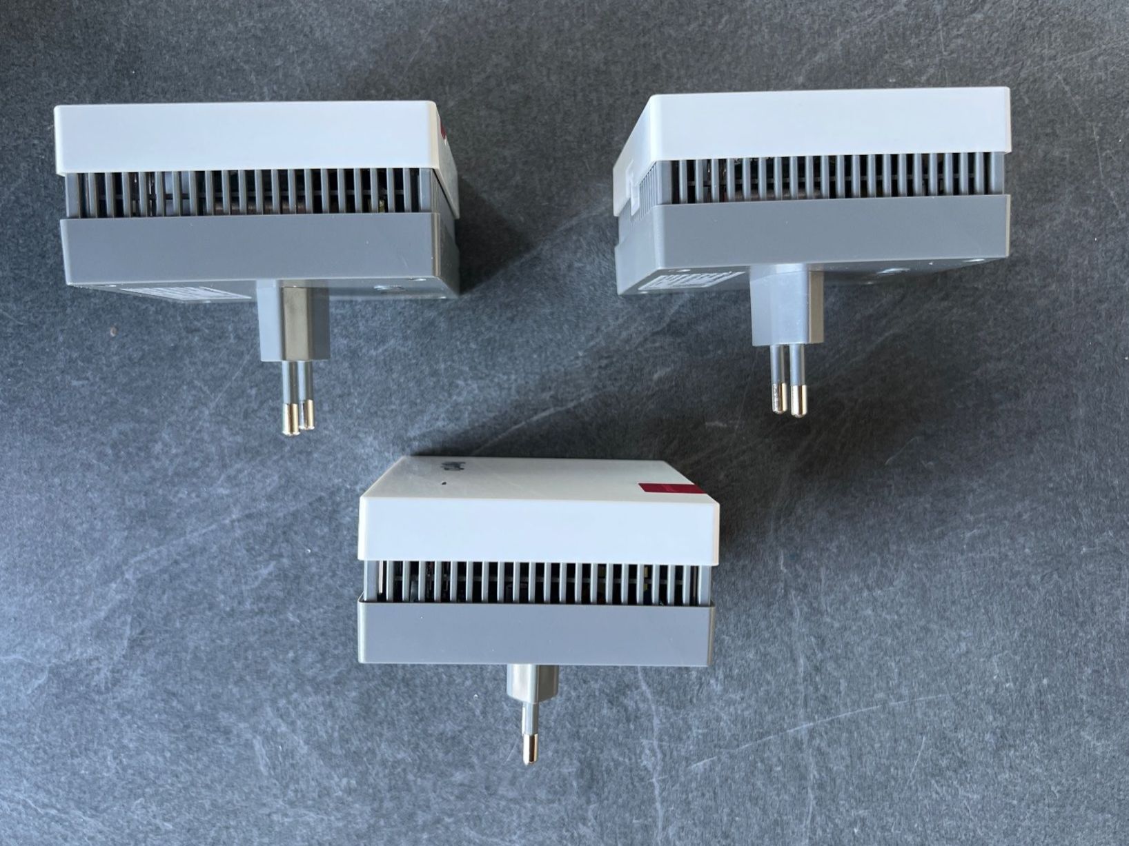 Avm WiFi: Fritz Repeater 3er Set 1700 – Usato da Hausen am Albis venduto da Anmo74 3