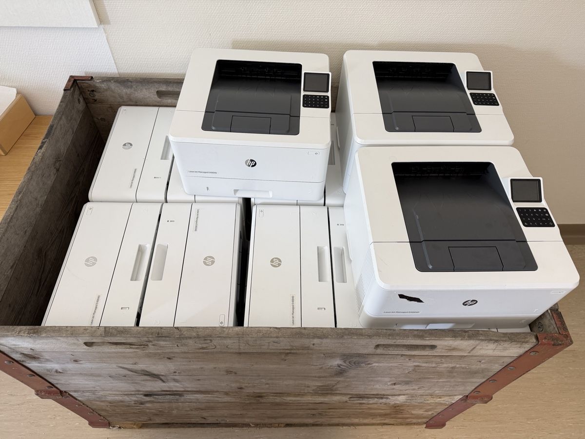 Hewlett Packard Stampanti: HP Laserjet Managed E40040 Los 23 stk – Usato da Beromünster venduto da Samuel97521 1