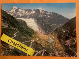 Furkastrasse mit Gletscher