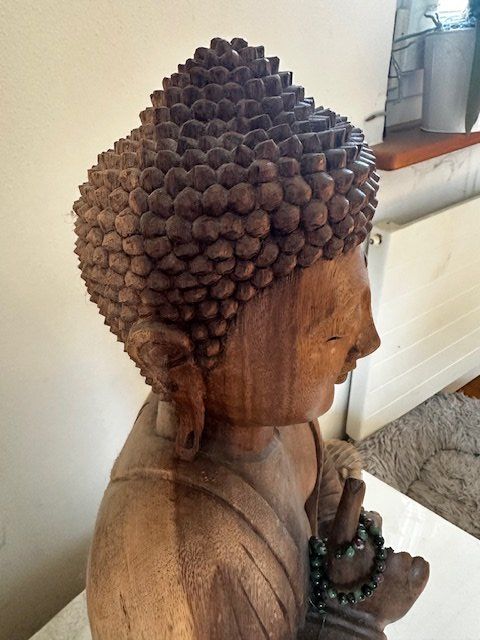 Statuette: Wunderschöner Buddha in Massivholz – Usato da Siebnen venduto da Wahr66 2