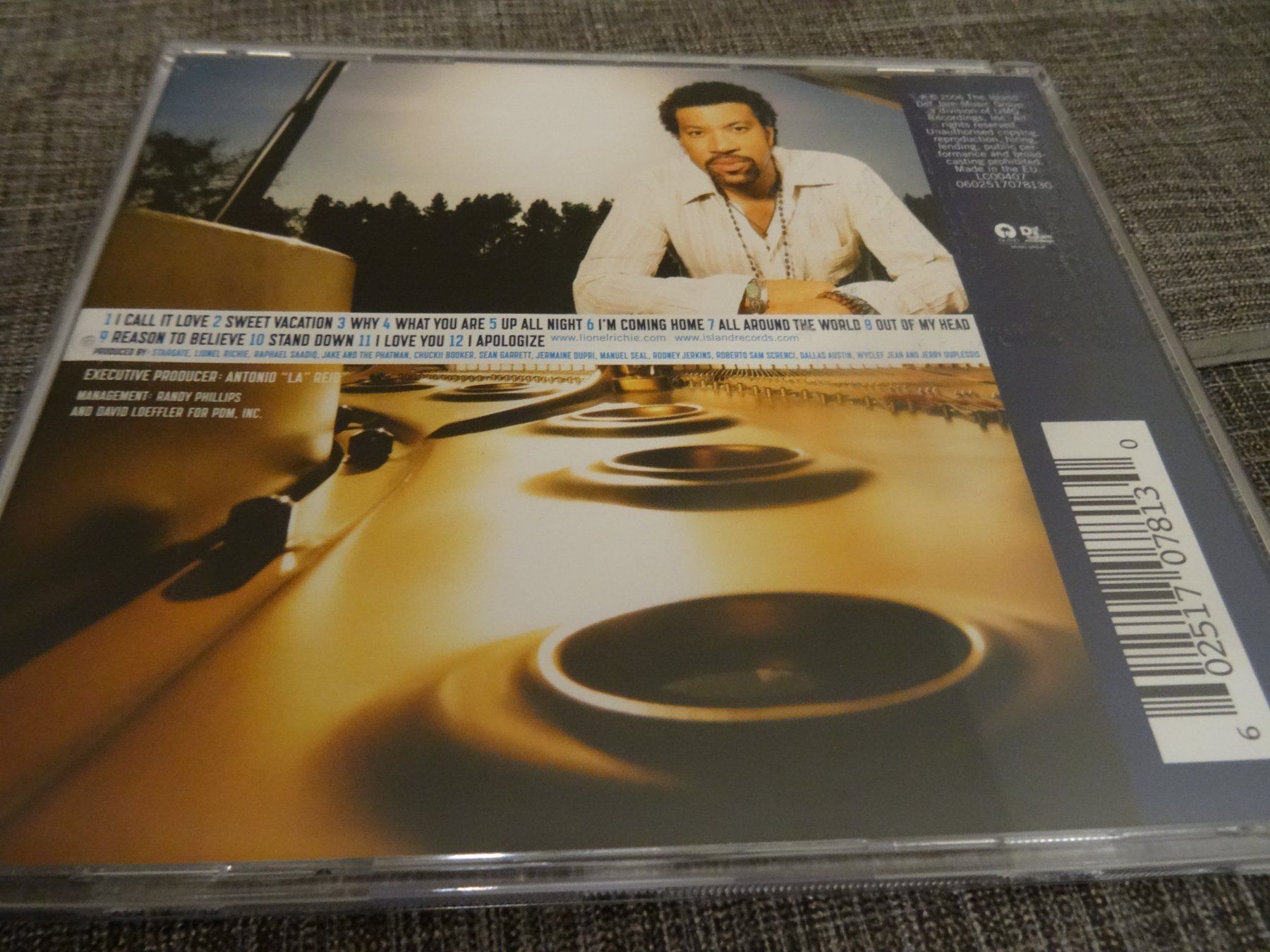 CDs: Lionel Richie - Coming Home CD – Gebraucht aus Olten von Disc-Ausverkauf 1