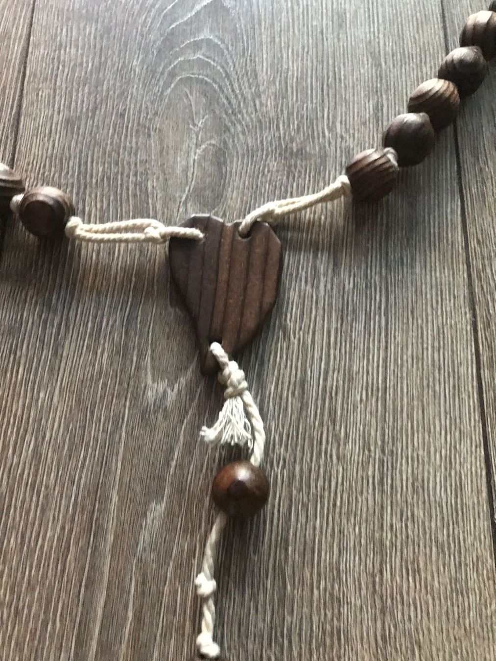 Altri gioielli: Grand chapelet en bois – Usato da Grimisuat venduto da eliseba88 1