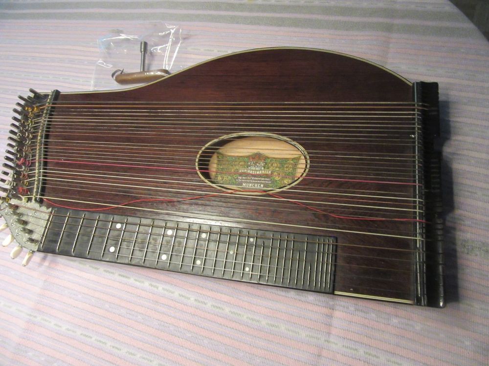 Sehr alte Zither aus Apppenzeller Besitz (Gebraucht) in Reinach BL für ...