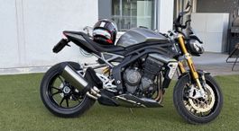 Moto Triumph Speed Triple 1200 RS - Modèle 2021 - Très bon é