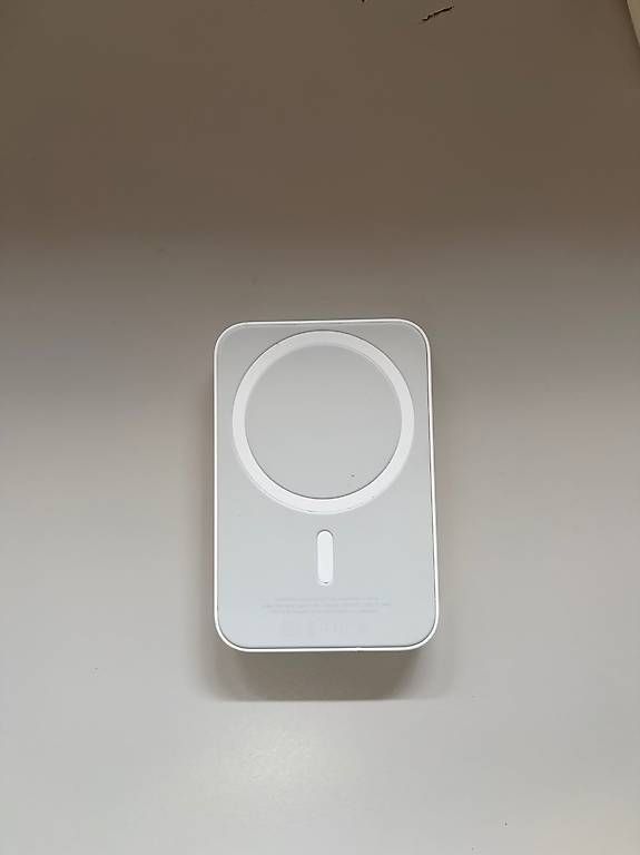 Caricabatterie: Apple Batterie Portable MagSafe – Usato da Lausanne venduto da vic_lq9v