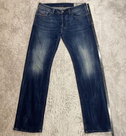 Diesel Larkee Herren Jeans W33 Regular Straight Blau