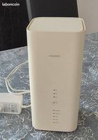 Routeur 4G+ Pro Huawei B818 (Débloqué / SIM-free)
