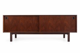 Sideboard par Gunni Omann 