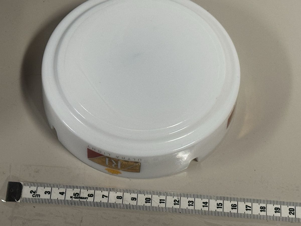 Aschenbecher: RI ULTRA LIGHT Aschenbecher – Gebraucht aus Deitingen von Himhip 2