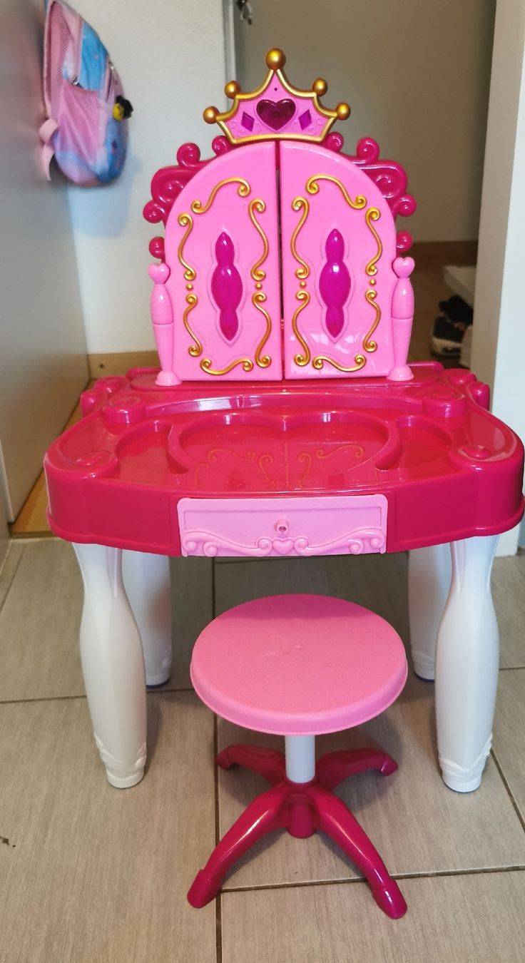 Tavoli da trucco: Schminktisch🥰-Versand👍 – Usato da Winterthur venduto da Katyakaterina 1