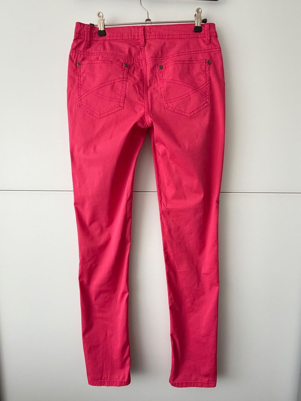 Pantaloni: Pink Sommerhose, Straight maddison, Gr. 34 – Usato da Niederteufen venduto da biendlee 1