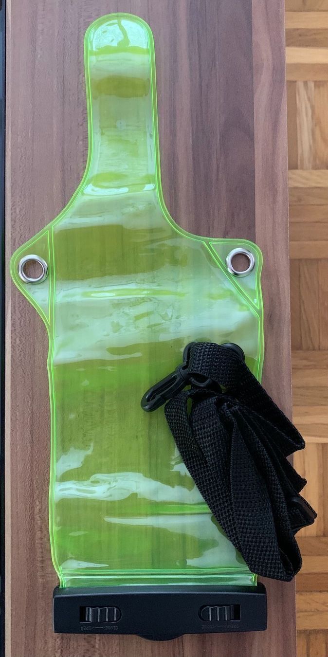 Radiocomunicazione: CB-/Amateurfunk Wasserdichte Tasche – Nuovo e nell'imballaggio originale da St. Gallen venduto da Radiomania-Schweiz