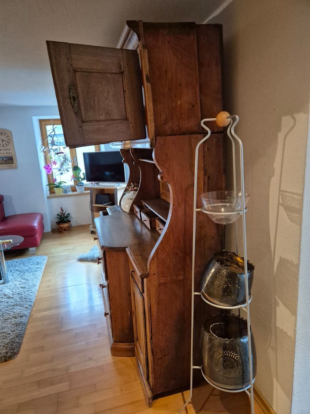 Credenze: Stubenbuffet massiv Nussbaum – Usato da Weesen venduto da knorrli123 4