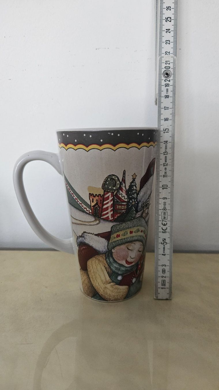 Tazze: Grande tazza da tè natalizia – Usato da Melano venduto da H-Sara 2