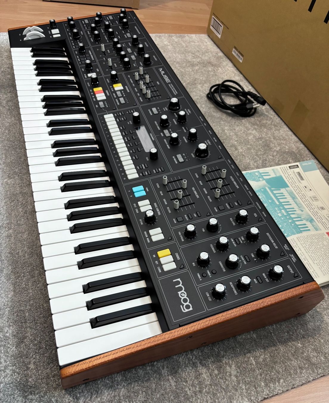 Moog Strumenti musicali: Moog Muse, neuf sous garantie – Nuovo e nell'imballaggio originale da Avenches venduto da tekno75 3