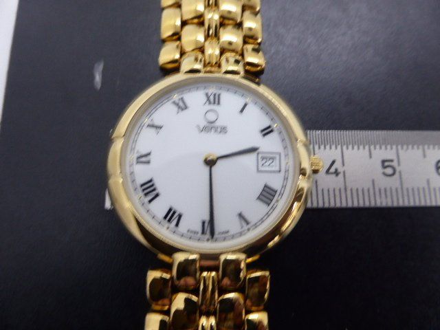 Orologi: Montre dame VENUS à quartz modèle date réf. 37 52 03 – Usato da Porrentruy venduto da Tic-Time 3