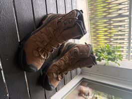Salomon Men’s Quest 5 GTX, completely new