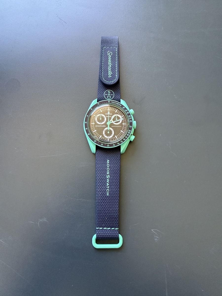 Montres: Swatch omega polar light – Neuf (Voir description) à Sierre par val_tc8d