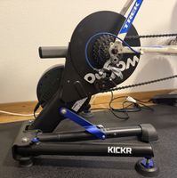Wahoo KICKR V5 + CLIMB + Trainingsmatte