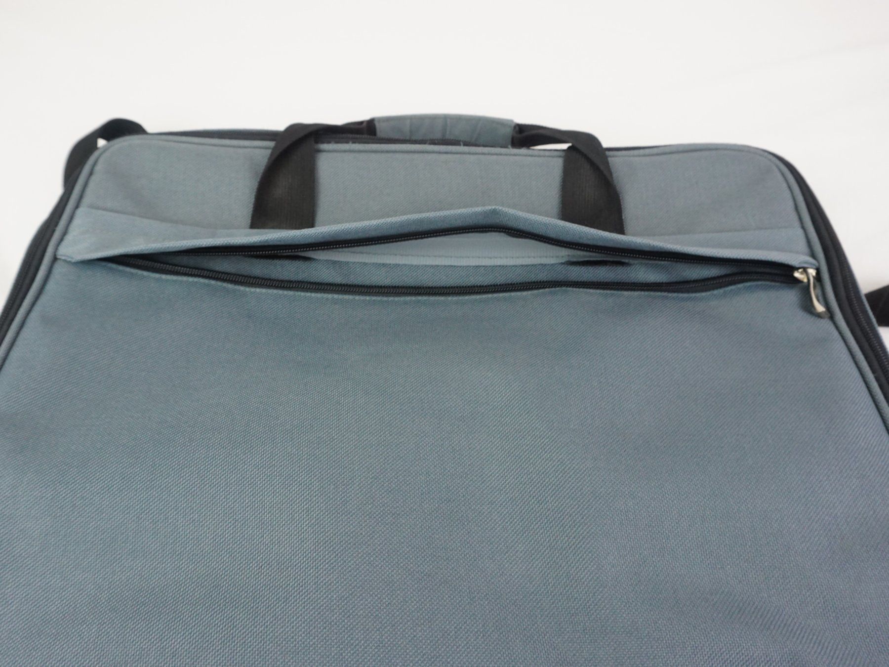 Sacs: Miracle Laptoptasche 19 Zoll – D'occasion à Pratteln par Restwert_Pratteln 2