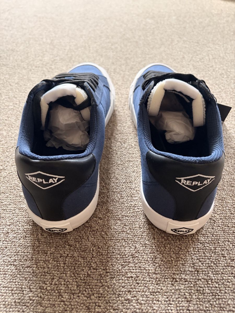 Replay Herrenschuhe: Replay Sneaker Grösse 44 – Neu und originalverpackt aus Kölliken von Sabay2012 2