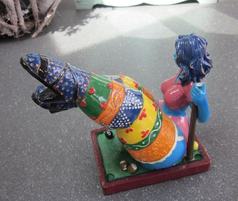 Sculture & Statue: Skulptur "Fatty Girl" Playing Billard – Usato da Bischofszell venduto da Pfau0 2