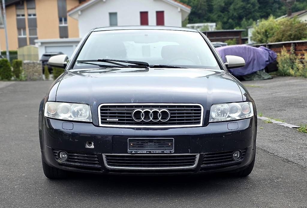 Automobili: Audi A4 1.8t quattro Limo – Usato da Heiligkreuz (Mels) venduto da Beyond-Auto