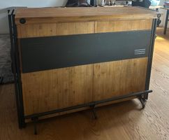 Bartheke im Industrial-Look